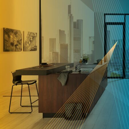Bild einer Kücheninsel mit einem Farbverlauf und grafischen Elementen aus dem Corporate Design
