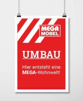 Deckenhänger für den Point of Sale im neuen Corporate Design des Kunden. Erstellt von schirmers. der Werbeagentur für Möbelhändler.