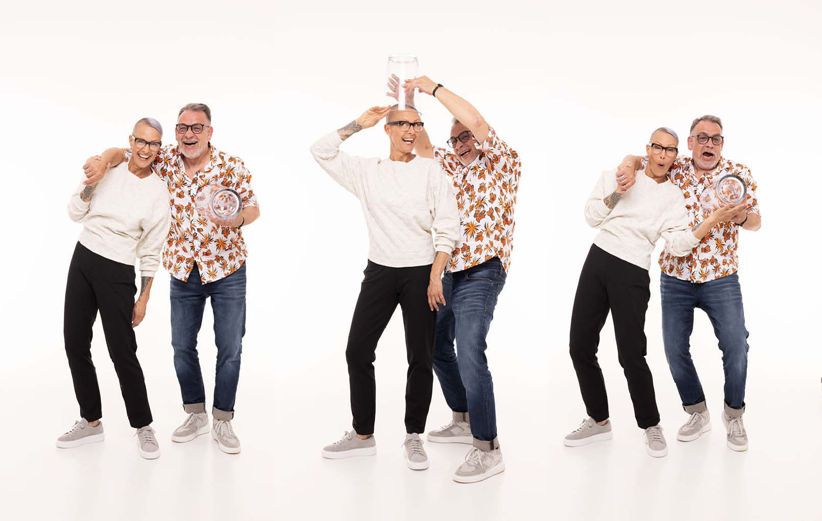 Lovely Sisters Shooting: Christian Schirmers mit der Model im Studio vor weißem Hintergrund