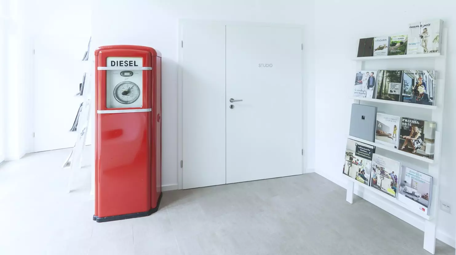 schirmers. agentur Tuer Studio